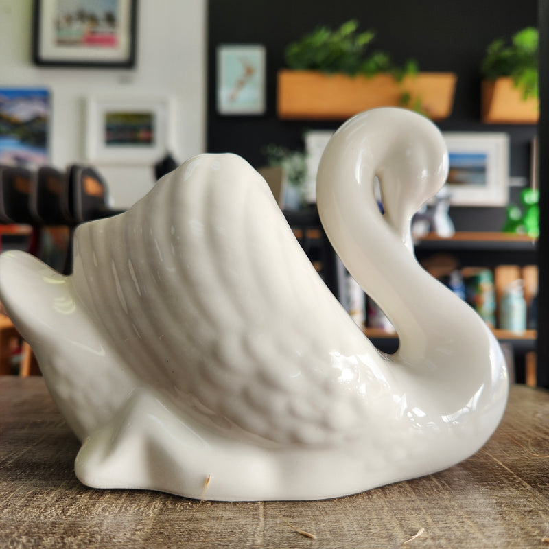 Ceramic Swan - Medium