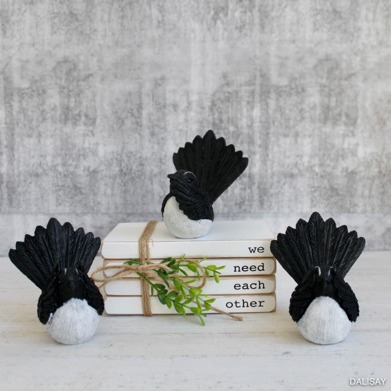 Ceramic Fantails (Black/White) - Set of 3