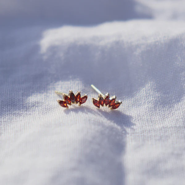 Pohutukawa Gem Studs - Gold